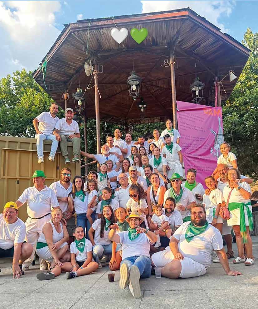 Peñas celebrando las Fiestas de San Rafael 2026