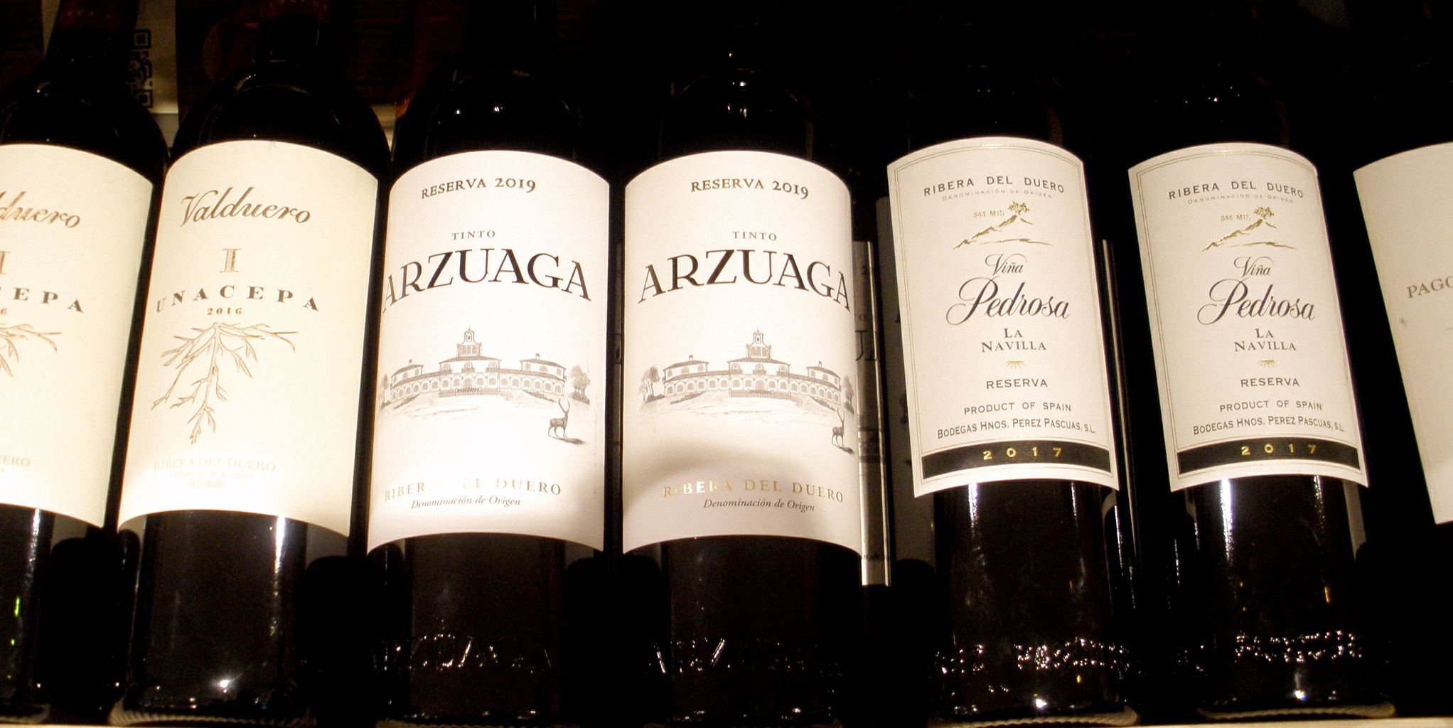 Botellas de vino de Ribera del Duero para acompañar la gastronomía castellana